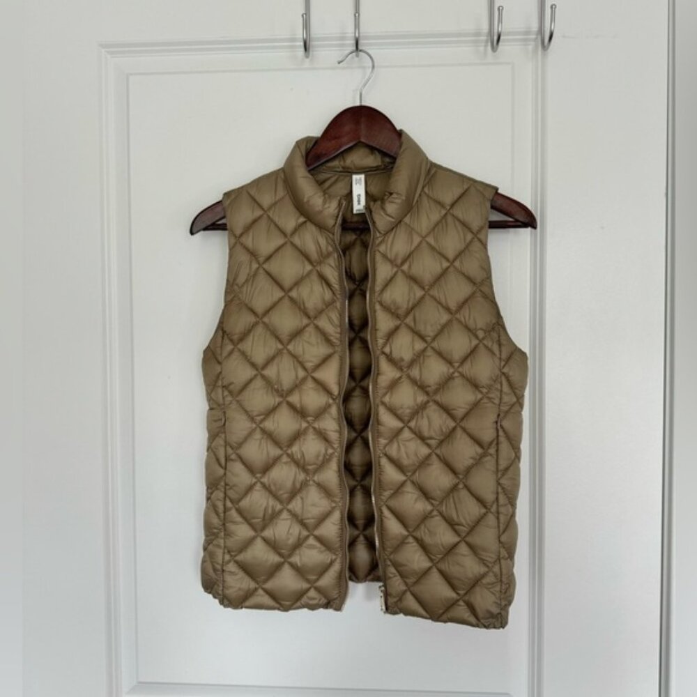 MANGO quilted vest size Small gold classic beige fall winter
